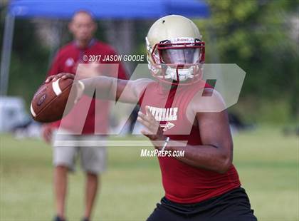 Thumbnail 3 in Nolensville 7-on-7 Tournament photogallery.