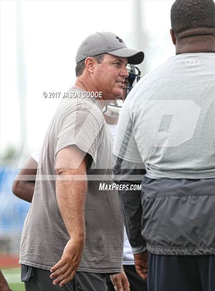 Thumbnail 1 in Nolensville 7-on-7 Tournament photogallery.
