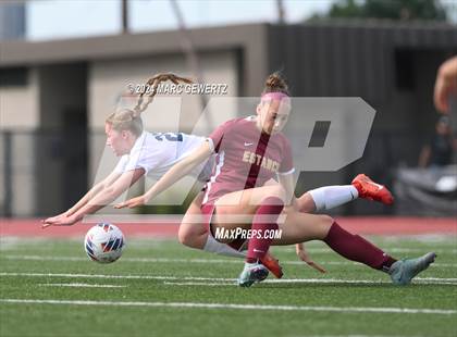 Thumbnail 1 in Estancia vs. Campbell Hall (CIF-SS Division 5 Final) photogallery.