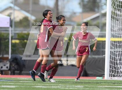Thumbnail 2 in Estancia vs. Campbell Hall (CIF-SS Division 5 Final) photogallery.