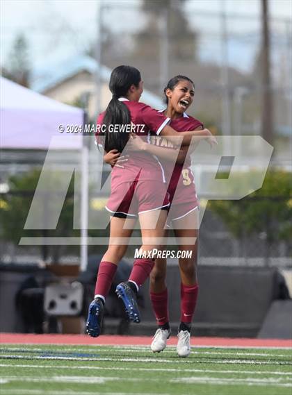 Thumbnail 3 in Estancia vs. Campbell Hall (CIF-SS Division 5 Final) photogallery.