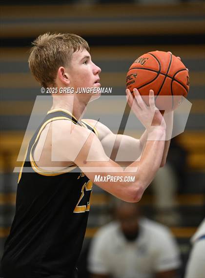 Thumbnail 3 in Granada @ Branson photogallery.