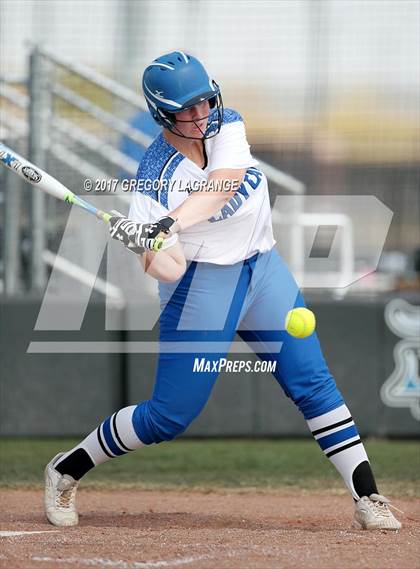 Thumbnail 2 in Byron Nelson vs Krum photogallery.