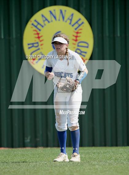 Thumbnail 2 in Byron Nelson vs Krum photogallery.