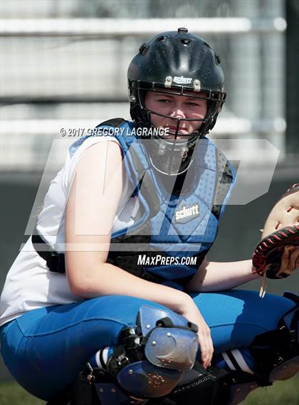 Thumbnail 1 in Byron Nelson vs Krum photogallery.