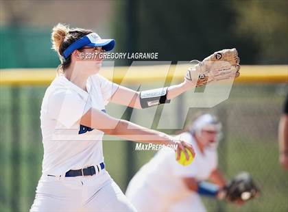 Thumbnail 3 in Byron Nelson vs Krum photogallery.