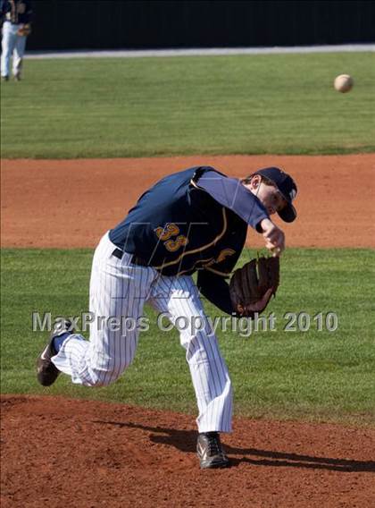 Thumbnail 3 in Knoxville Central @ Seymour (Smoky Mountain Invitational) photogallery.