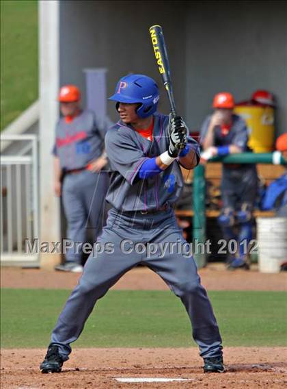 Thumbnail 1 in Washington vs. Parkview (National High School Invitational) photogallery.