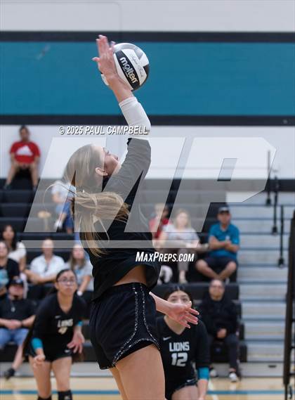 Thumbnail 3 in JV: St. John Paul II Catholic @ Phoenix Christian photogallery.