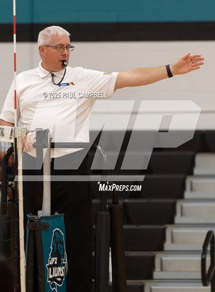 Thumbnail 2 in JV: St. John Paul II Catholic @ Phoenix Christian photogallery.