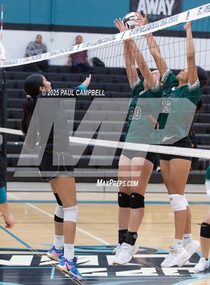 Thumbnail 1 in JV: St. John Paul II Catholic @ Phoenix Christian photogallery.