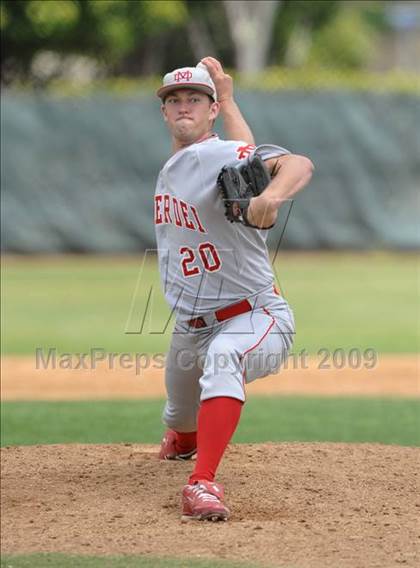 Thumbnail 2 in Mater Dei vs. Notre Dame Prep (Anderson Bat National Classic) photogallery.