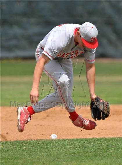 Thumbnail 2 in Mater Dei vs. Notre Dame Prep (Anderson Bat National Classic) photogallery.