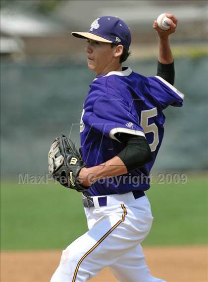 Thumbnail 2 in Mater Dei vs. Notre Dame Prep (Anderson Bat National Classic) photogallery.