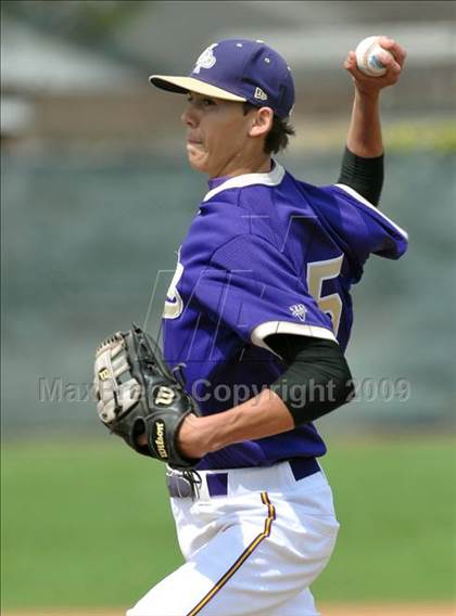 Thumbnail 3 in Mater Dei vs. Notre Dame Prep (Anderson Bat National Classic) photogallery.