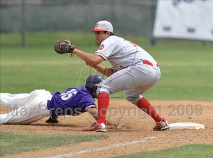 Thumbnail 3 in Mater Dei vs. Notre Dame Prep (Anderson Bat National Classic) photogallery.