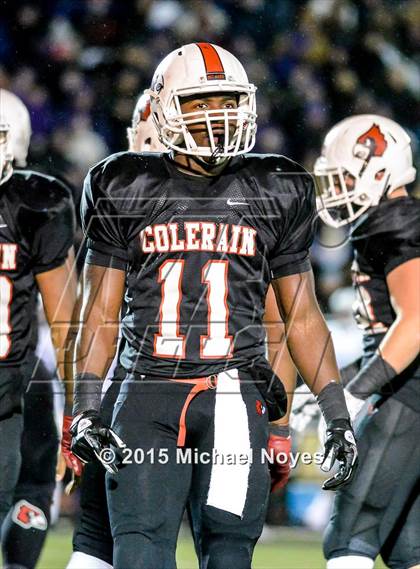 Thumbnail 1 in Colerain vs. Elder (OHSAA Division I Region 2 Semifinal) photogallery.