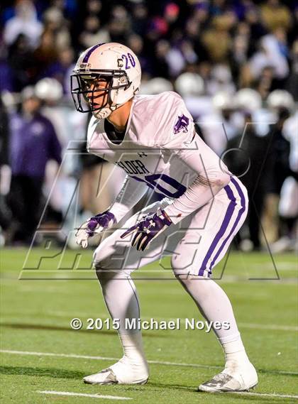 Thumbnail 1 in Colerain vs. Elder (OHSAA Division I Region 2 Semifinal) photogallery.