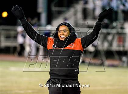Thumbnail 3 in Colerain vs. Elder (OHSAA Division I Region 2 Semifinal) photogallery.