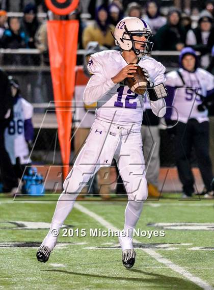 Thumbnail 2 in Colerain vs. Elder (OHSAA Division I Region 2 Semifinal) photogallery.