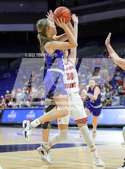 Thumbnail 2 in Gruver vs. Stamford (UIL 2A State Final) photogallery.