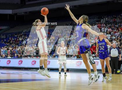 Thumbnail 2 in Gruver vs. Stamford (UIL 2A State Final) photogallery.