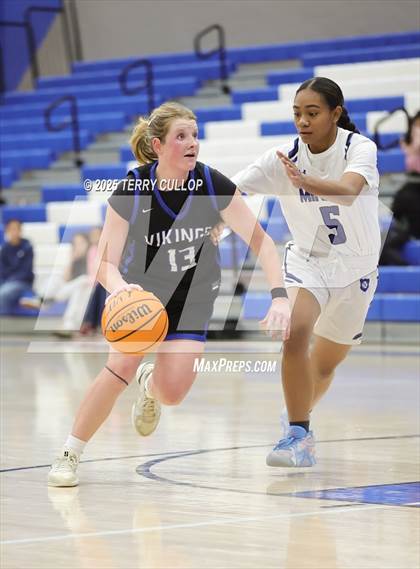 Thumbnail 3 in FR: Pleasant Grove @ Bingham photogallery.