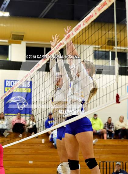 Thumbnail 1 in Richlands @ Croatan photogallery.