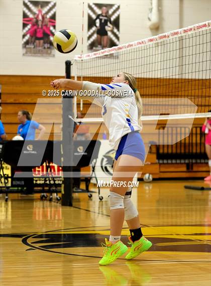 Thumbnail 3 in Richlands @ Croatan photogallery.