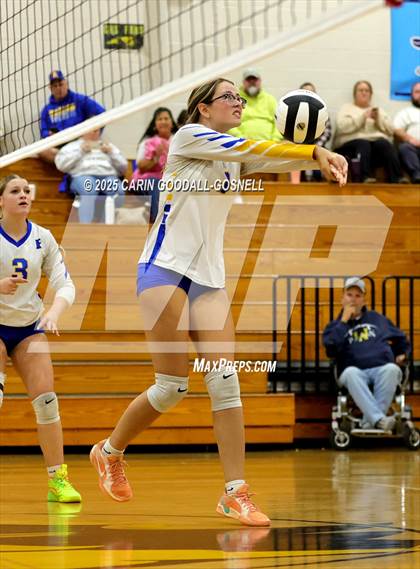 Thumbnail 1 in Richlands @ Croatan photogallery.