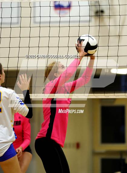 Thumbnail 1 in Richlands @ Croatan photogallery.