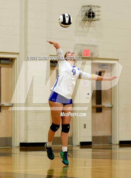 Thumbnail 1 in Richlands @ Croatan photogallery.