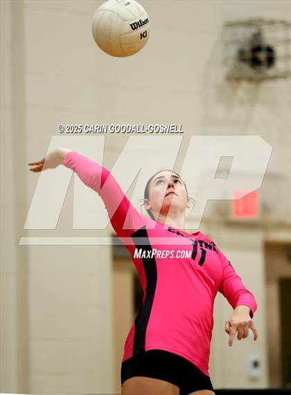 Thumbnail 1 in Richlands @ Croatan photogallery.