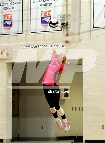 Thumbnail 2 in Richlands @ Croatan photogallery.