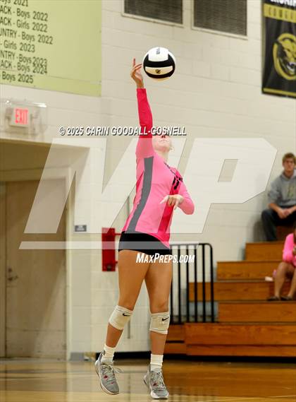 Thumbnail 1 in Richlands @ Croatan photogallery.