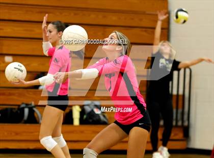 Thumbnail 2 in Richlands @ Croatan photogallery.