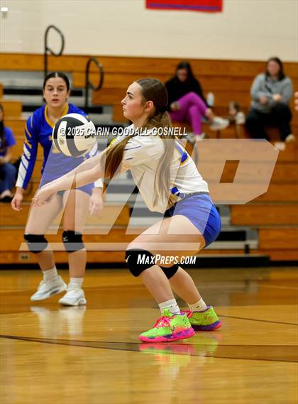 Thumbnail 2 in Richlands @ Croatan photogallery.