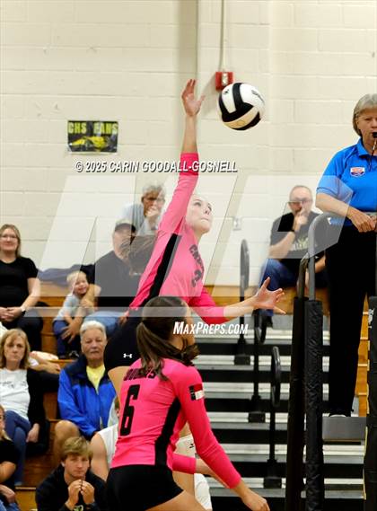 Thumbnail 3 in Richlands @ Croatan photogallery.