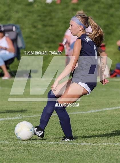 Thumbnail 3 in Sandpoint vs Lake City photogallery.