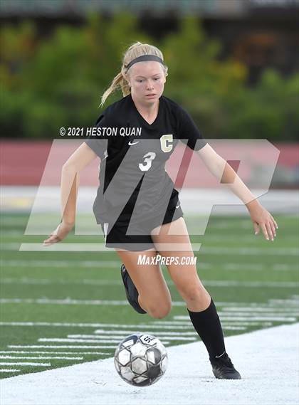 Thumbnail 1 in Villa Park @ Canyon photogallery.