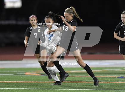 Thumbnail 1 in Villa Park @ Canyon photogallery.