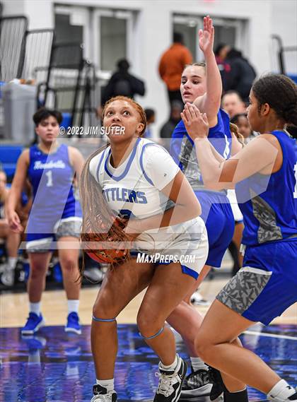 Thumbnail 1 in Navasota vs Needville photogallery.
