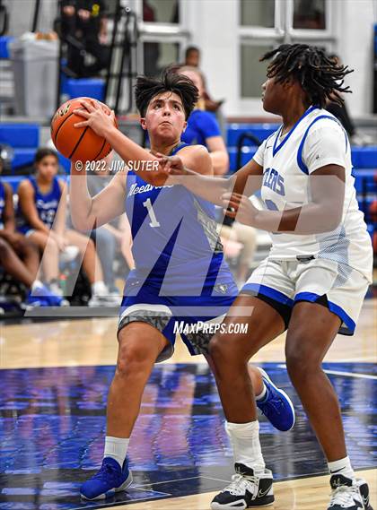 Thumbnail 1 in Navasota vs Needville photogallery.