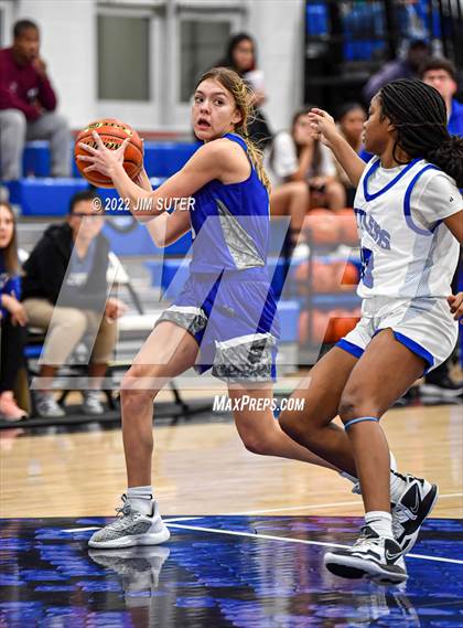 Thumbnail 1 in Navasota vs Needville photogallery.