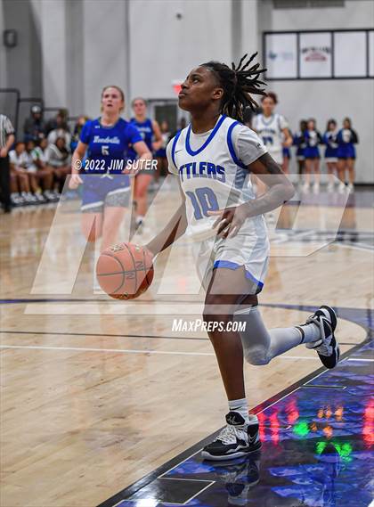 Thumbnail 2 in Navasota vs Needville photogallery.