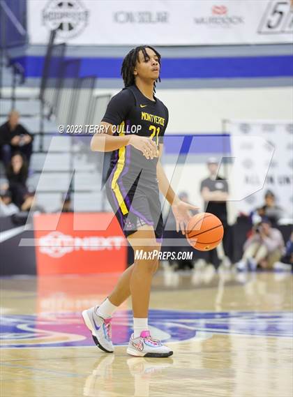Thumbnail 2 in Montverde Academy vs. American Fork (5 for the Fight National Hoopfest) photogallery.