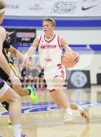 Thumbnail 3 in Montverde Academy vs. American Fork (5 for the Fight National Hoopfest) photogallery.