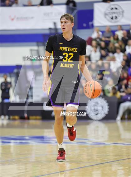Thumbnail 1 in Montverde Academy vs. American Fork (5 for the Fight National Hoopfest) photogallery.