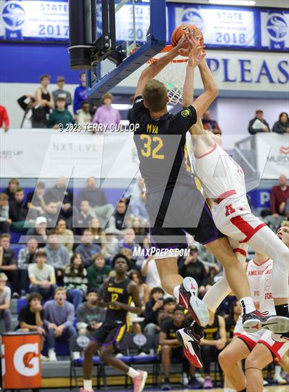 Thumbnail 3 in Montverde Academy vs. American Fork (5 for the Fight National Hoopfest) photogallery.