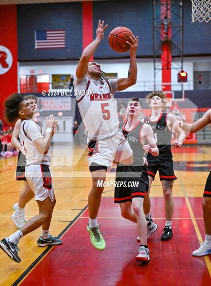 Thumbnail 2 in Schuylkill Valley @ Reading (BCIAA Quarterfinal) photogallery.